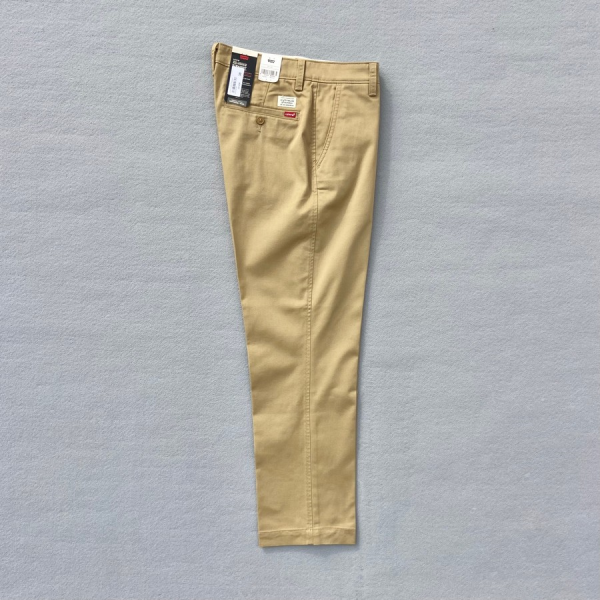 LEVIS CHINO STANDARD FIT 39662