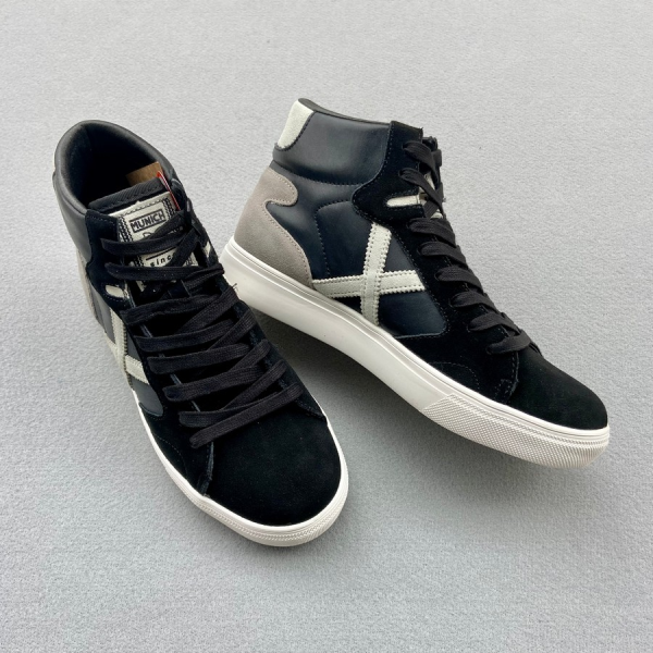 MUNICH ZAPATILLA MOEBIUS 13