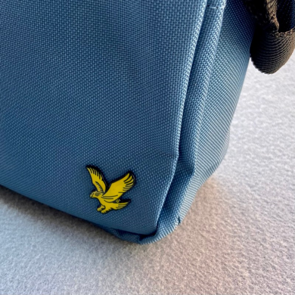 LYLE & SCOTT BANDOLERA REPORTER BAG