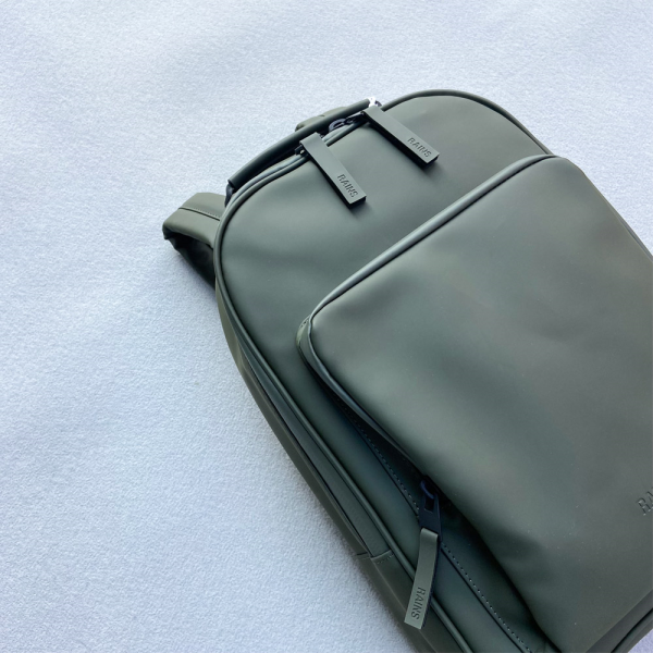 RAINS MOCHILA BAG BOOK DAYPACK