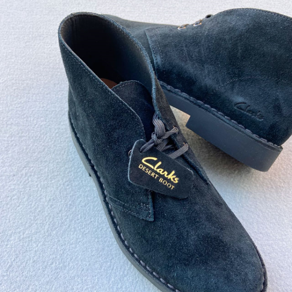 CLARKS DESERT BOOT EVO GAMUZA NEGRO