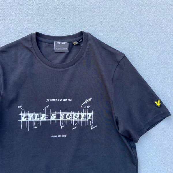 LYLE & SCOTT CAMISETA ANATOMY OF TYPE GRAPHIC