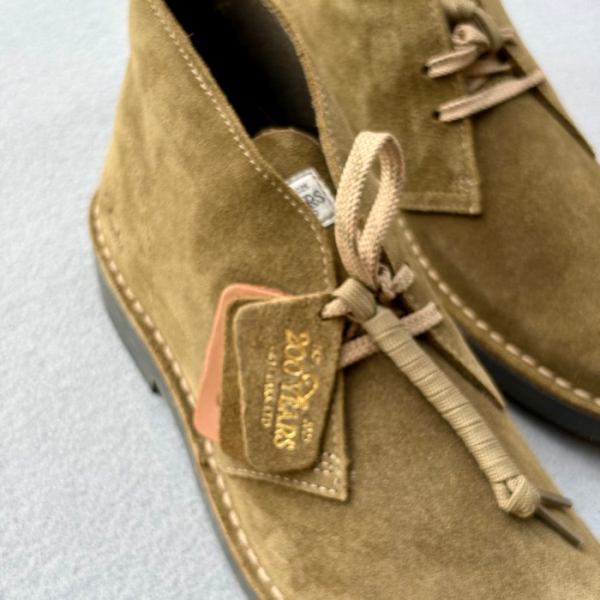 CLARKS DESERT BOOT EVO OLIVE SUEDE