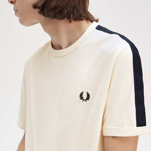 FRED PERRY CAMISETA RINGER CON CINTA A CONTRASTE