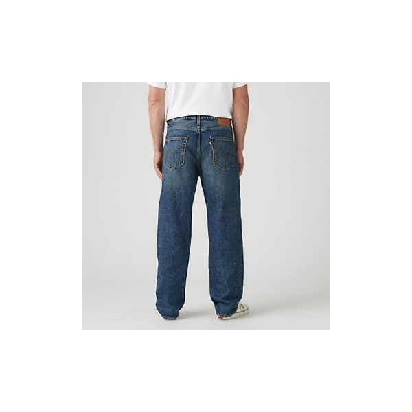 LEVI'S® VAQUERO 568™ LOOSE STRAIGHT AISLE SEAT