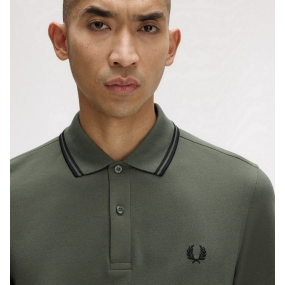 FRED PERRY POLO MANGA LARGA 2