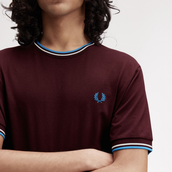 FRED PERRY CAMISETA CON FRANJAS + MÁS  COLORES