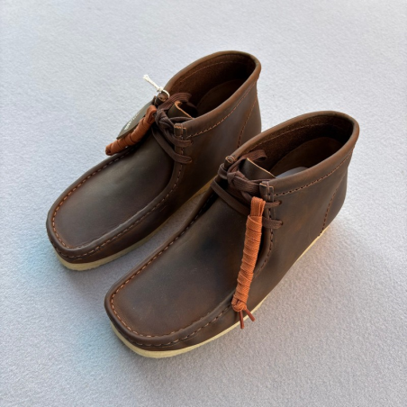 CLARKS BOTIN WALLABEE BOOT BEESWAX