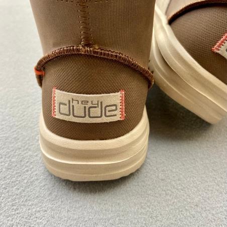 HEY DUDE BOTA BRADLEY BROWN