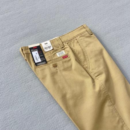LEVI'S® CHINO STANDARD FIT