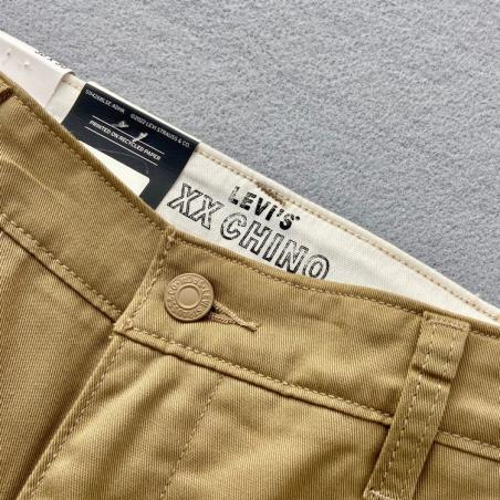 LEVI'S® CHINO STANDARD FIT