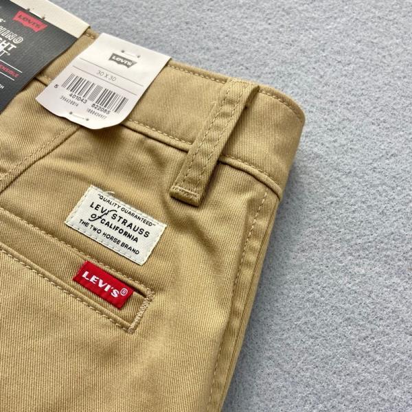 LEVI'S® CHINO STANDARD FIT