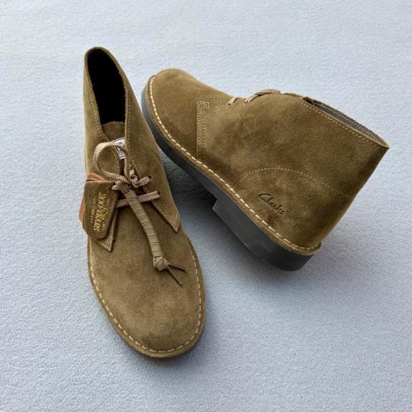 CLARKS DESERT BOOT EVO OLIVE SUEDE