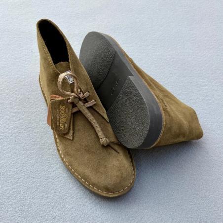 CLARKS DESERT BOOT EVO OLIVE SUEDE