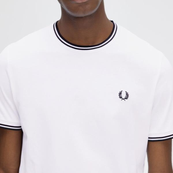 FRED PERRY CAMISETA TWIN TIPPED + MÁS COLORES