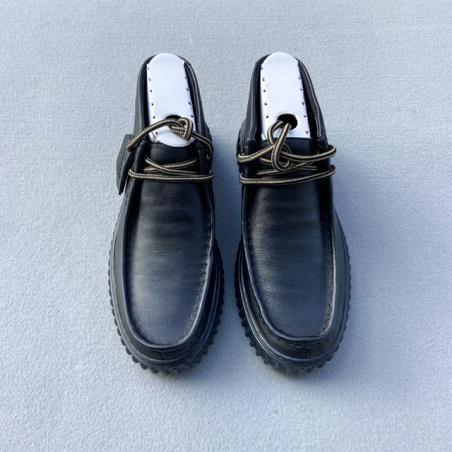 CLARKS BOTIN TORHILL HI CUERO NEGRO