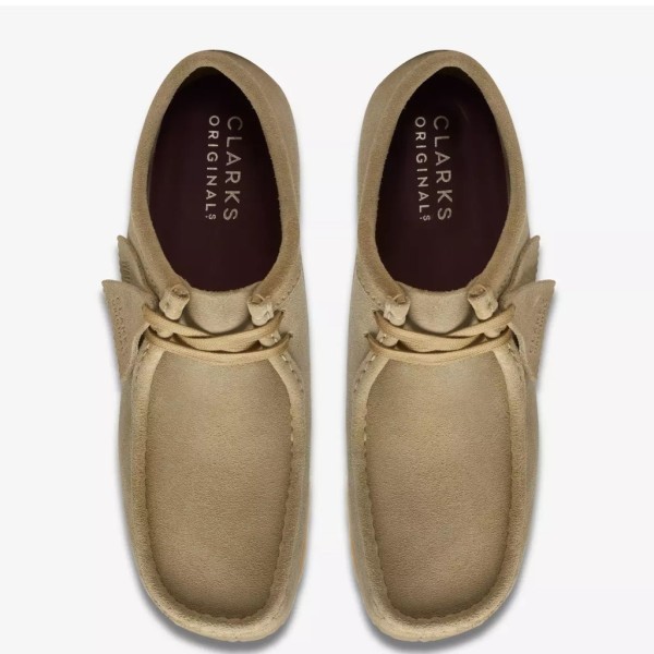 CLARKS ZAPATO WALLABEE MAPLE SUEDE