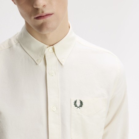 FRED PERRY CAMISA OXFORD CON RIBETE OCULTO