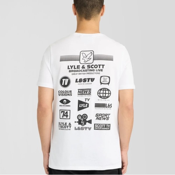LYLE & SCOTT CAMISETA GRAFICO EN TODA LA ESPALDA