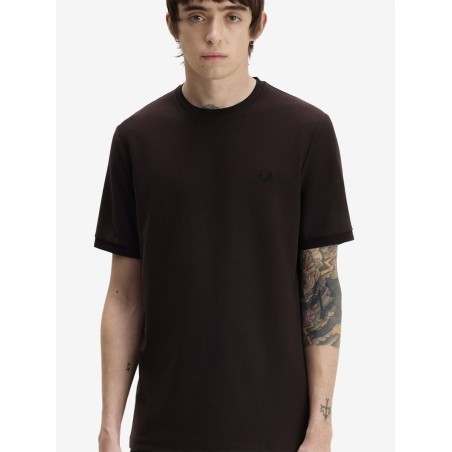 FRED PERRY CAMISETA CREPÉ CON RIBETE