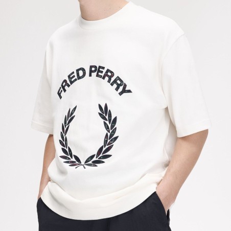 FRED PERRY CAMISETA APLIQUE LAUREL CON TARTÁN