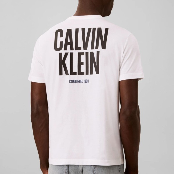 CALVIN KLEIN CAMISETA CON LOGO EN LA ESPALDA