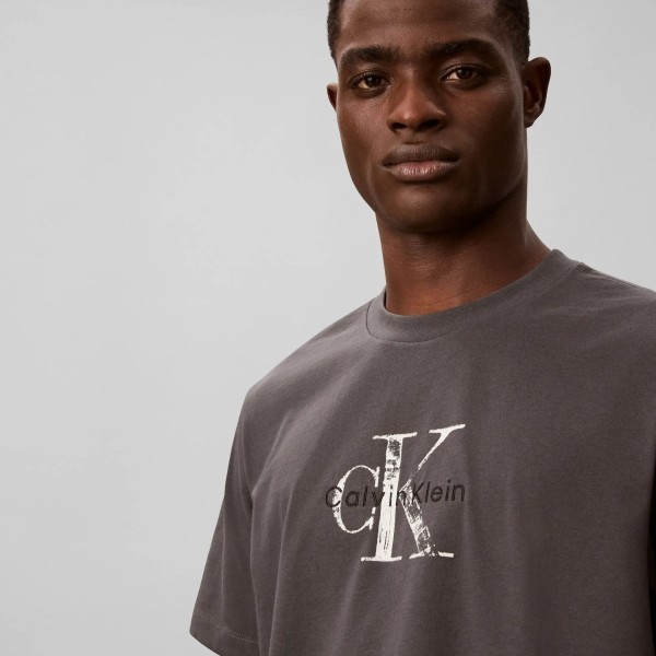 CALVIN KLEIN CAMISETA CK CORTE RELAJADO