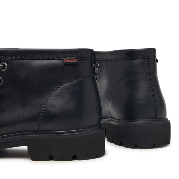 CLARKS BOTA CLEYHILL TOP PIEL NEGRA