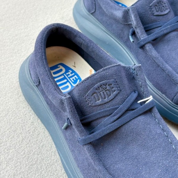 HEY DUDE ZAPATO WALLY COMF SUEDE